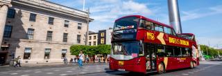 Big Bus Dublin on O'Connell St