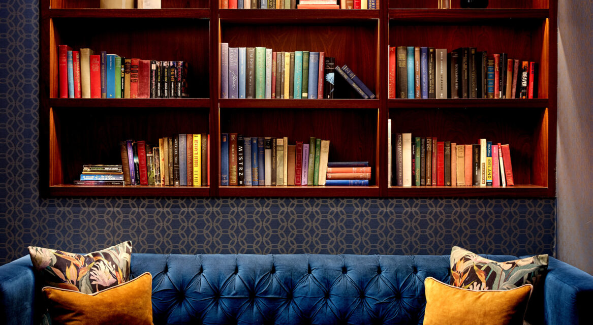 Sandymount Hotel Sunroom