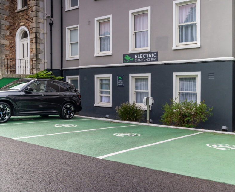 Parking 4 - Sandymount Hotel