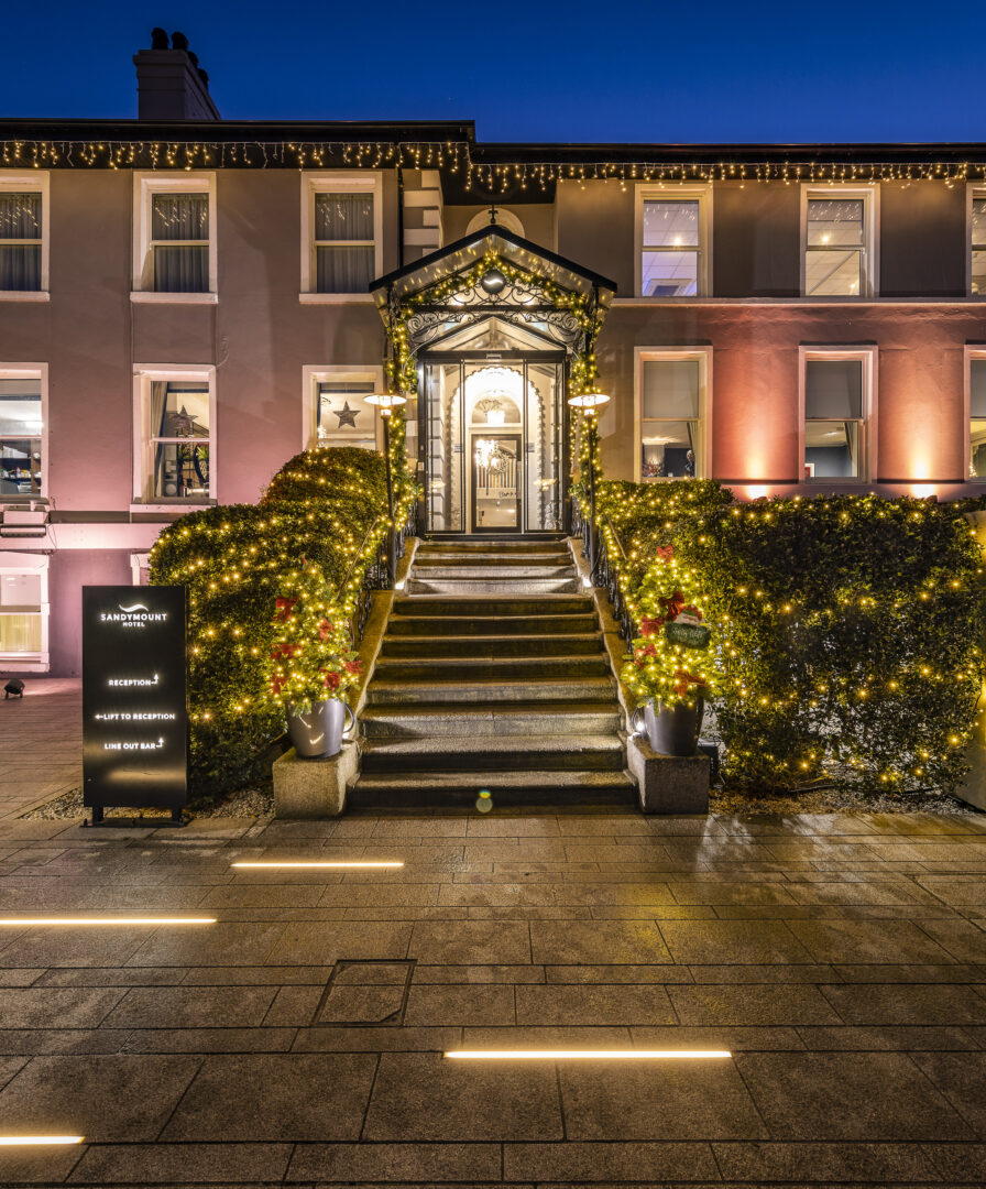 TERR9934 - Sandymount Hotel