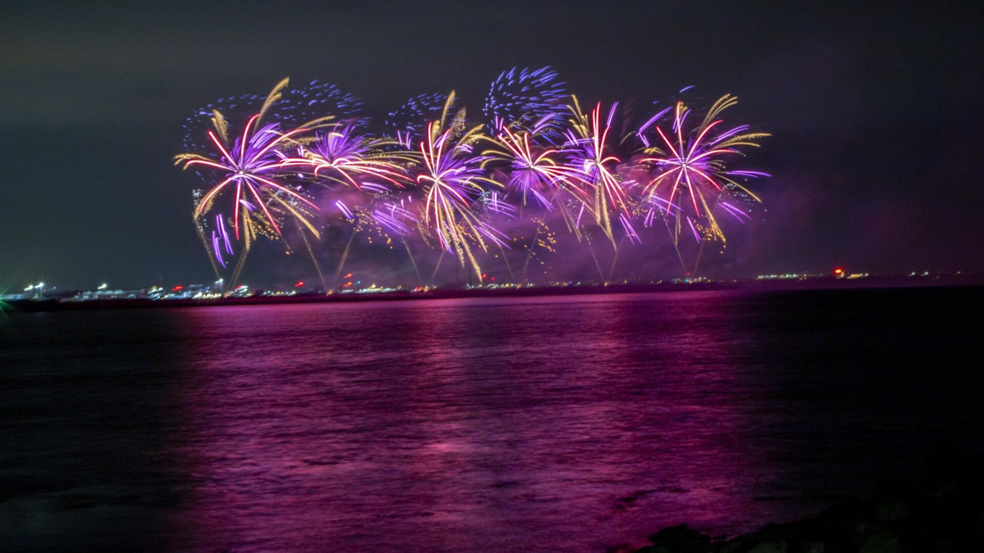 banner-image-desktop