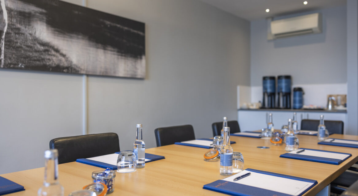 TERR5475 - Sandymount Hotel