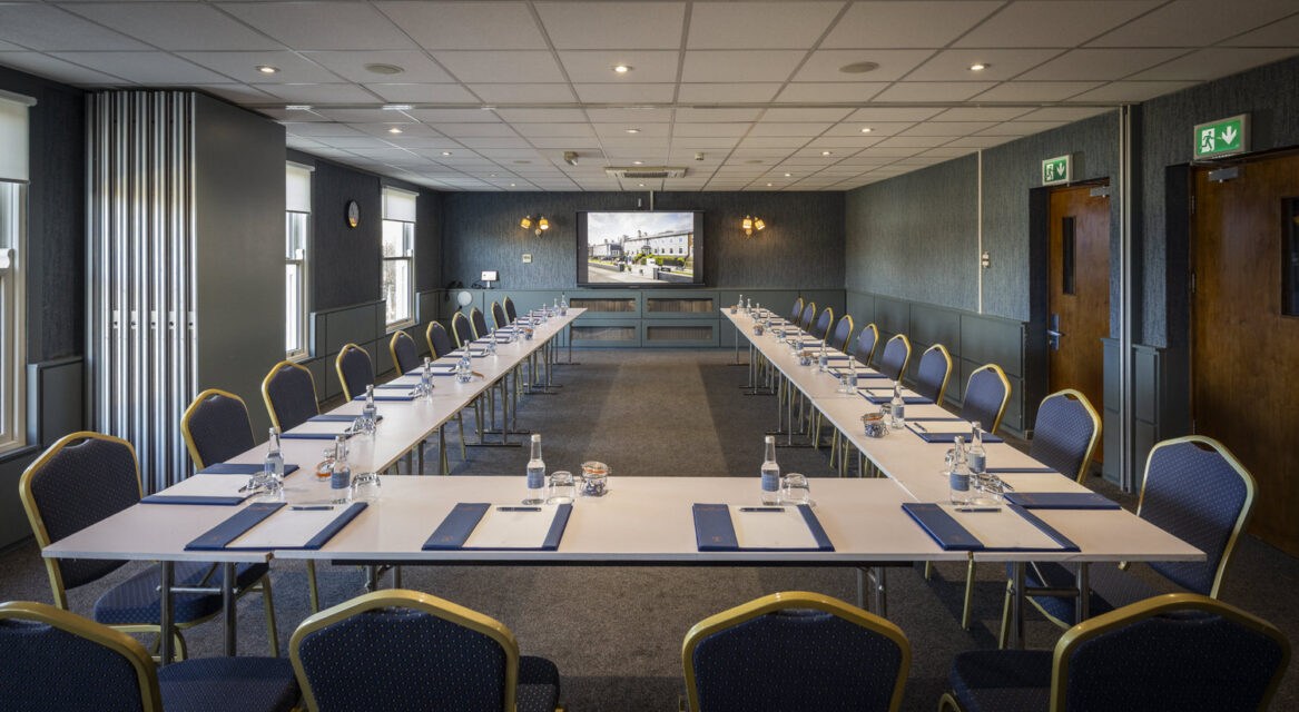 TERR9115 - Sandymount Hotel