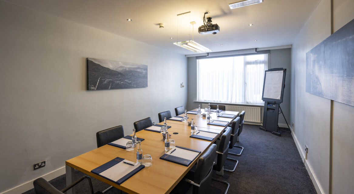 TERR9142 - Sandymount Hotel