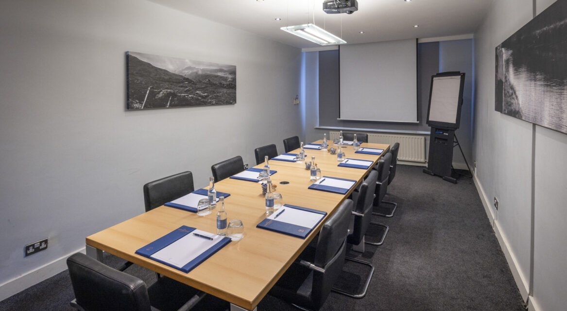 TERR9175 - Sandymount Hotel